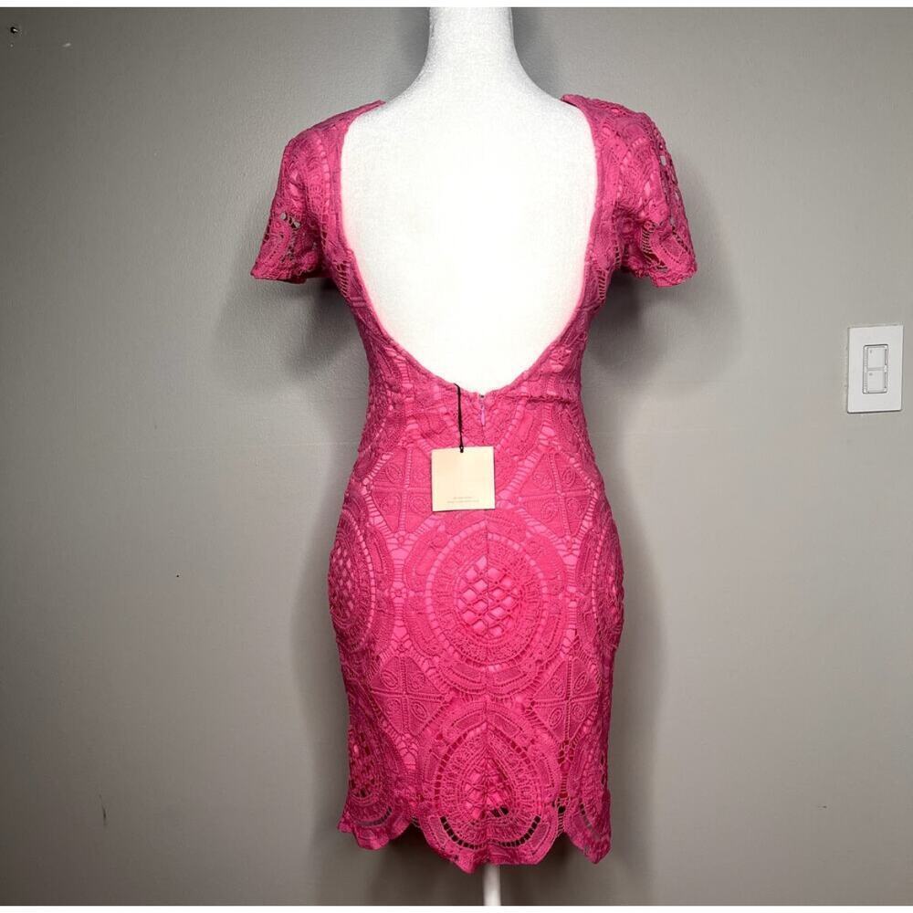 Superdown Pink Vita Open Back Mini Dress Size Small Lace Crochet Cocktail Event - Picture 6 of 12